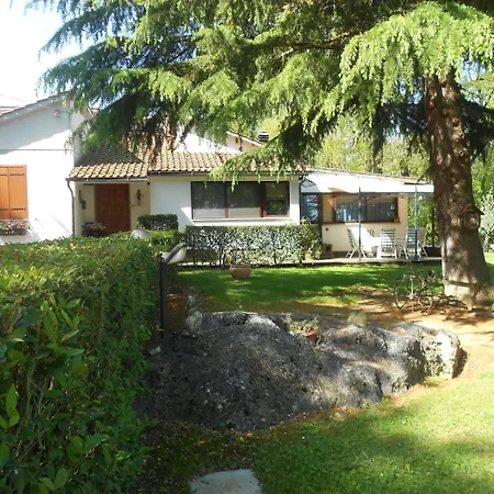 Oda ve Kahvaltı La Quercia 3*