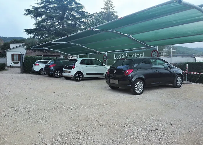 La Quercia Couette-café 3*